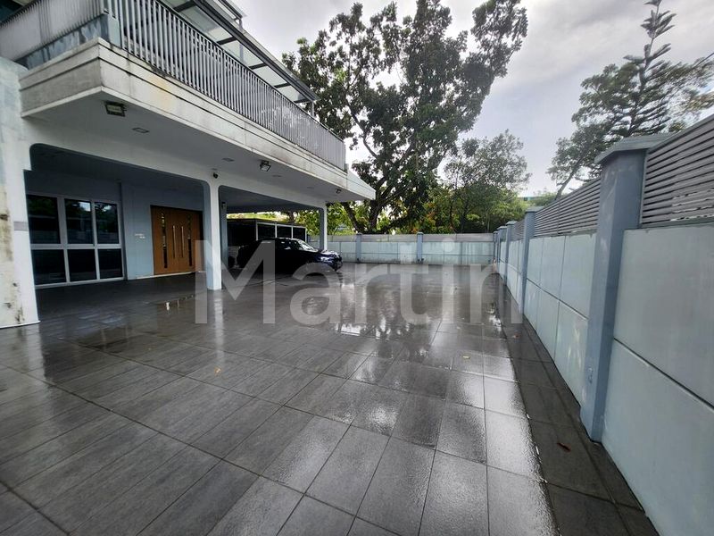 7 Bed Corner Terrace (Landed) for Sale in  Golden Hill Estate - Image 17